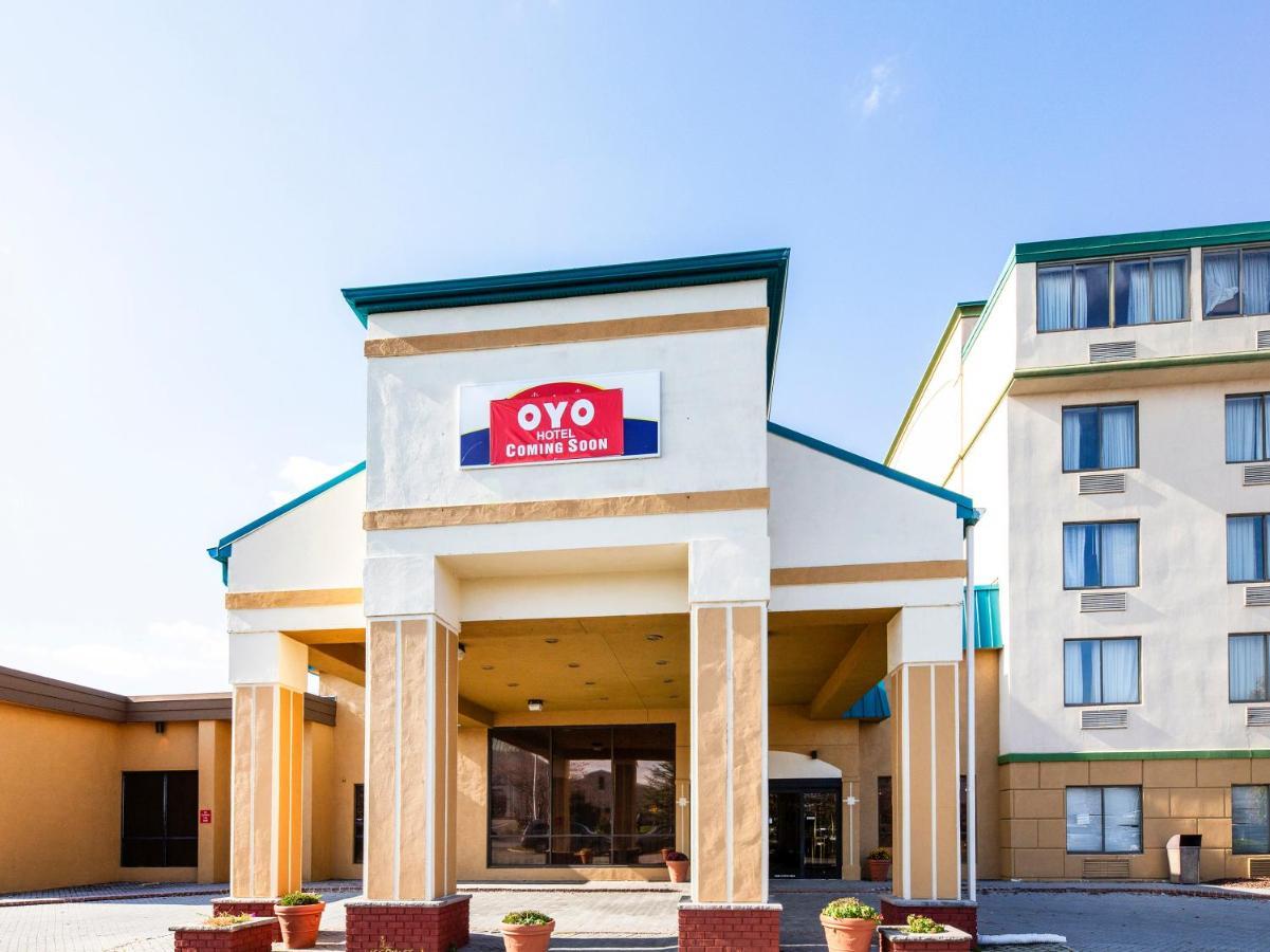 Oyo Nj-10 3* East Hanover
