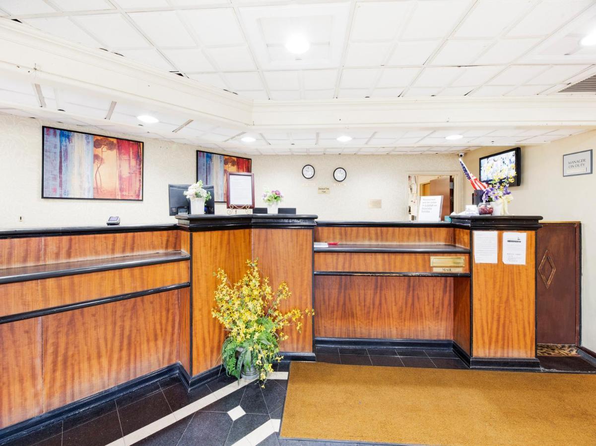 Hotel Oyo Nj-10 3*