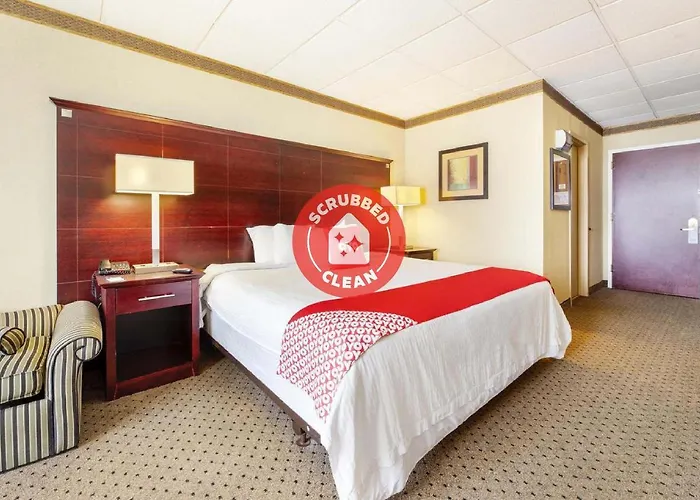 Oyo Hotel East Hanover Nj-10