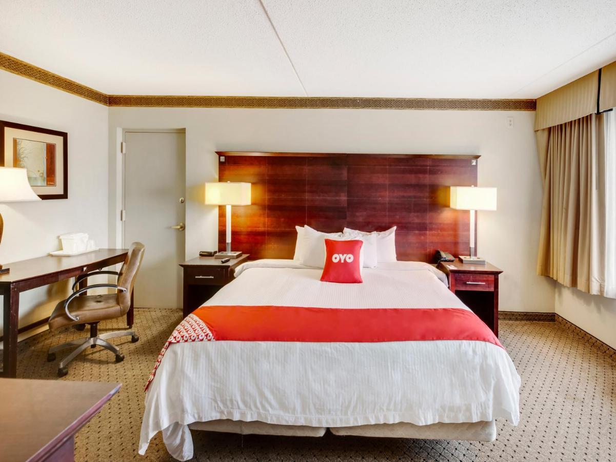 Hotel Oyo Nj-10 East Hanover